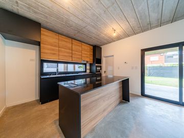 Casa en venta de 3 dormitorios en Aldea Fisherton