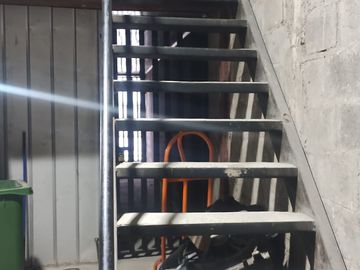 SE ARRIENDAN 2 LOCALES COMERCIALES EN PUERTO MONTT