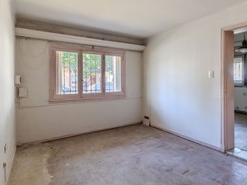 Venta Casa de 3 ambientes-Lanus Oeste