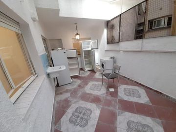 Venta Depto 4 ambientes patio y balcón Balvanera
