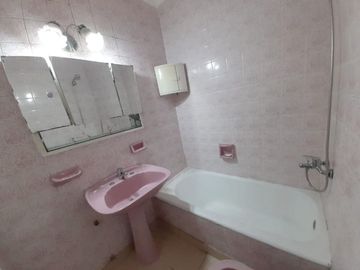 Venta Depto 4 ambientes patio y balcón Balvanera