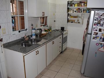 VENTA DUPLEX 3 AMB C PATIO Y COCHERA APTO CREDITO