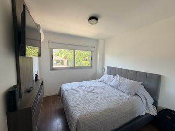 VENTA 1 DORMITORIO CON COCHERA ABASTO