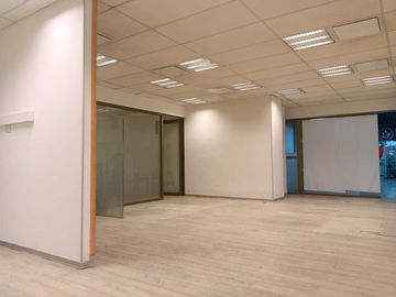 Local comercial en arriendo  en SANTIAGO