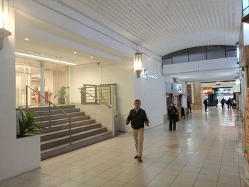 Local comercial en arriendo  en SANTIAGO