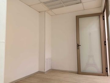 Local comercial en arriendo  en SANTIAGO