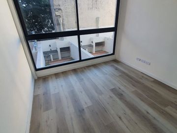 VENTA DEPTO 2 AMB DUPLEX-JARD-PARR-PIL-CHACARITA