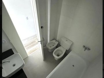 VENTA DEPTO 2 AMB DUPLEX-JARD-PARR-PIL-CHACARITA