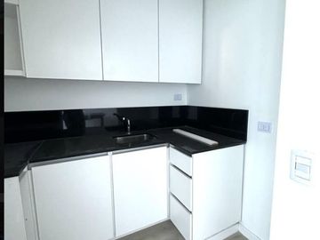 VENTA DEPTO 2 AMB DUPLEX-JARD-PARR-PIL-CHACARITA