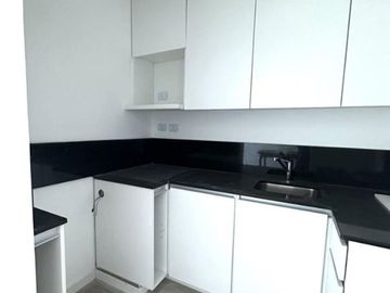 VENTA DEPTO 2 AMB DUPLEX-JARD-PARR-PIL-CHACARITA