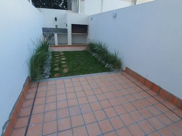 VENTA DEPTO 2 AMB DUPLEX-JARD-PARR-PIL-CHACARITA