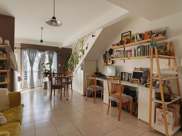 Venta PH 2 Amb Terraza Balcón Parque Chacabuco