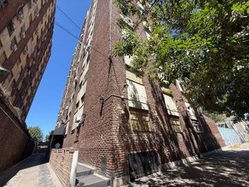 Depto 4 amb en venta c/cochera en Gerli