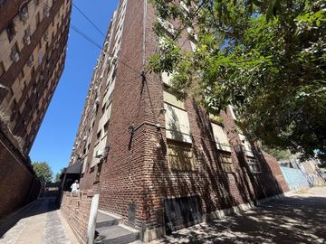 Depto 4 amb en venta c/cochera en Gerli