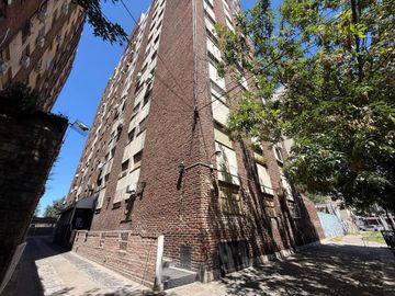 Depto 4 amb en venta c/cochera en Gerli