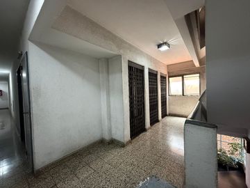 Depto 4 amb en venta c/cochera en Gerli