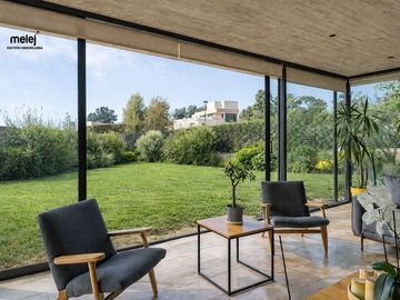 Venta casa en Pinares de Montemar