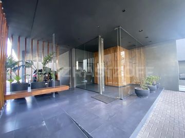 Venta moderno departamento 2 amb c/balcon, detalles Categoria  - zona comercial Olivos