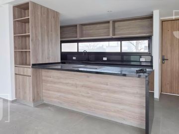 Casa en Venta | San Sebastián Área 1 | 3 Dormitorios | Pileta | A Estrenar