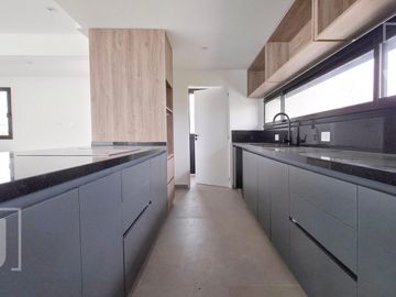 Casa en Venta | San Sebastián Área 1 | 3 Dormitorios | Pileta | A Estrenar