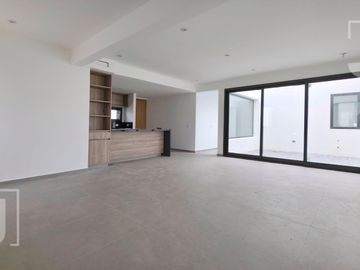 Casa en Venta | San Sebastián Área 1 | 3 Dormitorios | Pileta | A Estrenar