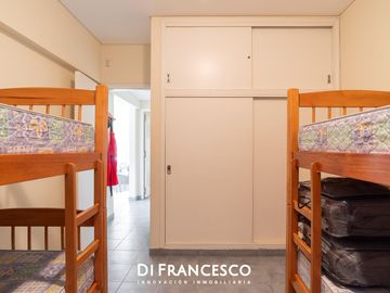 Venta - Departamento de 3 ambientes en Pinamar - Av. Libertador