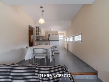 Venta - Departamento de 3 ambientes en Pinamar - Av. Libertador