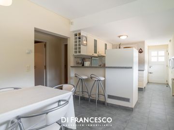 Venta - Departamento de 3 ambientes en Pinamar - Av. Libertador