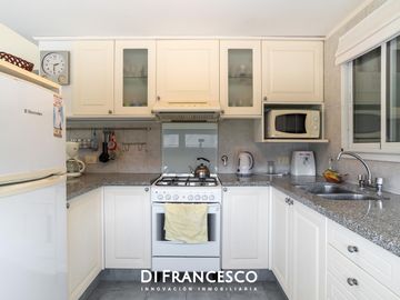 Venta - Departamento de 3 ambientes en Pinamar - Av. Libertador