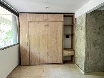 Venta departamento monoambiente en Republica de la sexta.