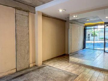 Venta departamento monoambiente en Republica de la sexta.