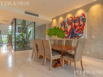 Casa con 4 dormitorios en venta y/o alquiler en Barbarita