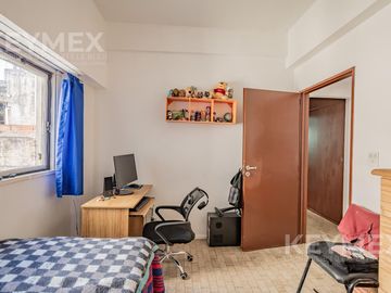 Venta departamento 3 amb con Patio en Flores