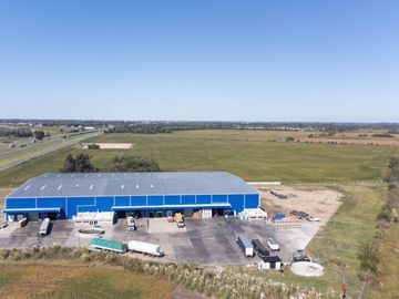 ALQUILER NAVE INDUSTRIAL DE 4.300 M2 - ZARATE