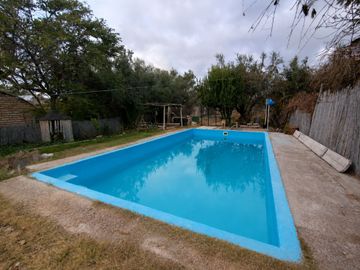 Venta 3 propiedades sobre gran terreno, San Martín