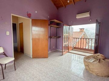 CASA MULTIFAMILIAR 7AMB + CASA 4AMB EN VENTA