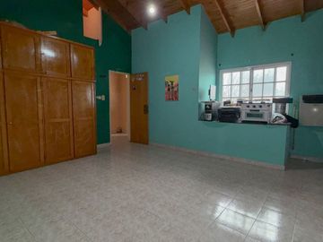 CASA MULTIFAMILIAR 7AMB + CASA 4AMB EN VENTA
