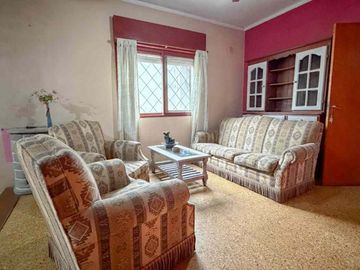 CASA MULTIFAMILIAR 7AMB + CASA 4AMB EN VENTA