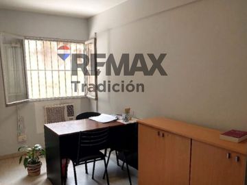 Venta Bloque de Oficinas c/ Cochera. Macrocentro