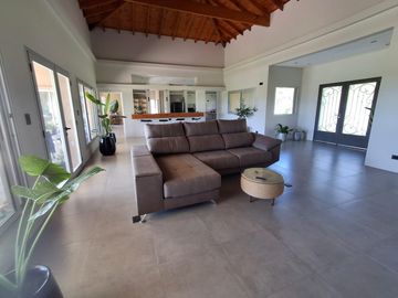 Casa en Venta | Capilla Del Señor