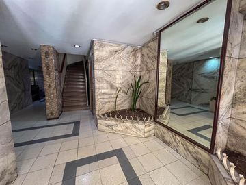 Departamento de 2 Ambientes Av. Directorio - Flores