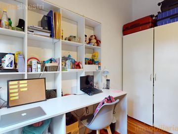 CASONA EN VENTA EN EL BARRIO DE FLORES