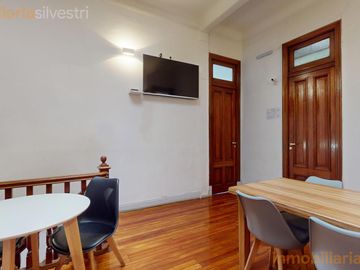 CASONA EN VENTA EN EL BARRIO DE FLORES