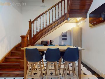 CASONA EN VENTA EN EL BARRIO DE FLORES