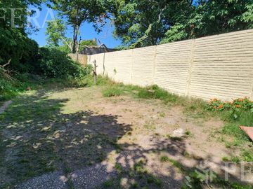 Venta de casa 4 ambientes con cochera en Wilde