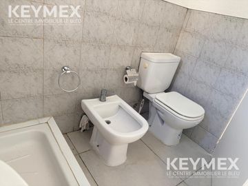 VENTA Y ALQUIER DE CASA 6 AMBIENTES EN EL CANTON