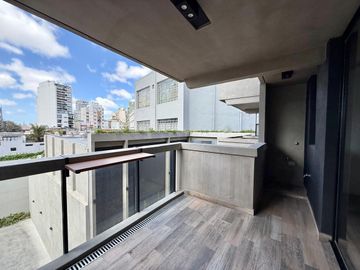 Increible ambiente y medio a estrenar en chacarita EN VENTA.