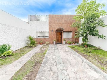 Casa Lote propio 8,66x43
