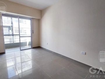 Venta Departamento Monoambiente en Martin con Balcón