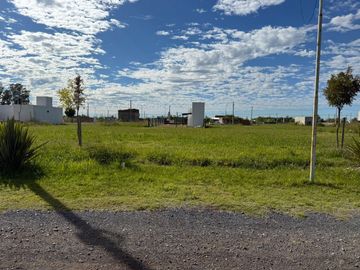 Venta Terreno en EcoVida, Villa Amelia sobre colectora con habilitación comercial